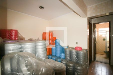 Casa à venda com 448m², 4 quartos e 8 vagasÁrea comum