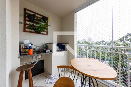 Varanda de apartamento à venda com 3 quartos, 75m² em Vila Paulo Silas, São Paulo