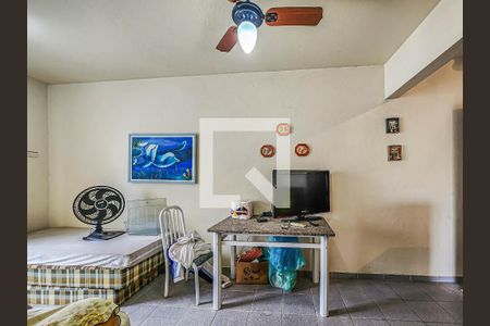Sala de apartamento para alugar com 1 quarto, 50m² em Jardim Las Palmas, Guarujá