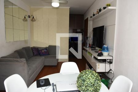 Sala de apartamento para alugar com 2 quartos, 49m² em Jardim Ubirajara, São Paulo