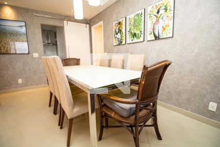 Sala, mesa de jantar  de apartamento à venda com 4 quartos, 110m² em Indianópolis, São Paulo