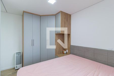 Apartamento à venda com 64m², 2 quartos e 2 vagasSuíte