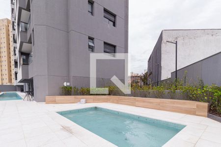 Apartamento à venda com 64m², 2 quartos e 2 vagasÁrea comum - Piscina