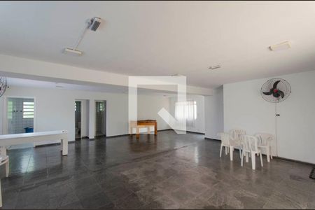 Apartamento à venda com 49m², 2 quartos e 1 vaga Apartamento à venda com 49m², 2 quartos e 1 vagaÁrea Comum - Salão de Festas