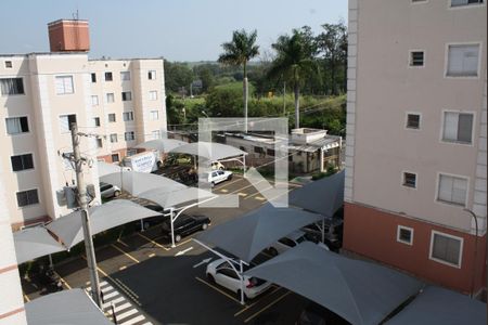 Vista Sala de apartamento para alugar com 2 quartos, 48m² em Loteamento Parque São Martinho, Campinas