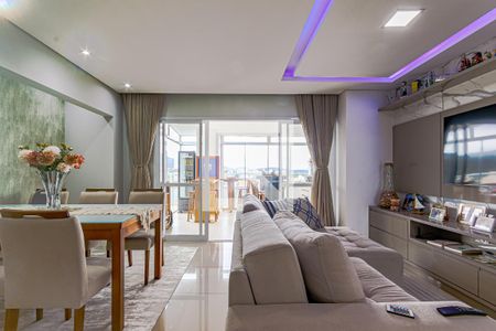 Sala de apartamento para alugar com 3 quartos, 160m² em Areias, São José