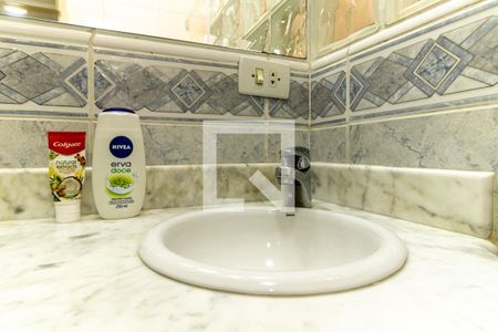 Apartamento à venda com 116m², 2 quartos e 1 vagaBanheiro - Torneira