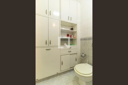 Apartamento à venda com 116m², 2 quartos e 1 vagaBanheiro - Armário