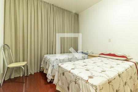Quarto 1 de apartamento à venda com 2 quartos, 116m² em Higienópolis, São Paulo