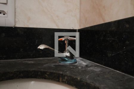 Casa à venda com 290m², 4 quartos e 2 vagasBanheiro