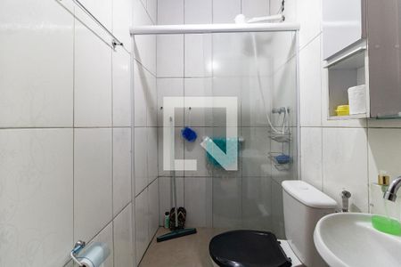 Casa à venda com 170m², 6 quartos e 2 vagasBanheiro Social da Casa 3