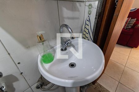 Casa à venda com 170m², 6 quartos e 2 vagasBanheiro Social da Casa 3