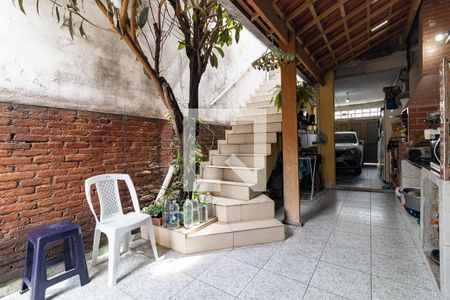 Casa à venda com 170m², 6 quartos e 2 vagasQuintal