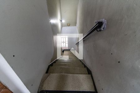 Escada da Casa 1 de casa à venda com 6 quartos, 170m² em Vila Brasilina, São Paulo