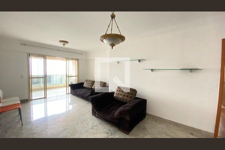 Sala  de apartamento para alugar com 3 quartos, 118m² em Vila Bertioga, São Paulo