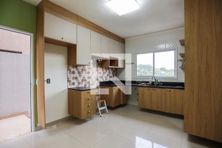 Cozinha de casa de condomínio para alugar com 2 quartos, 125m² em Jardim Rio das Pedras, Cotia