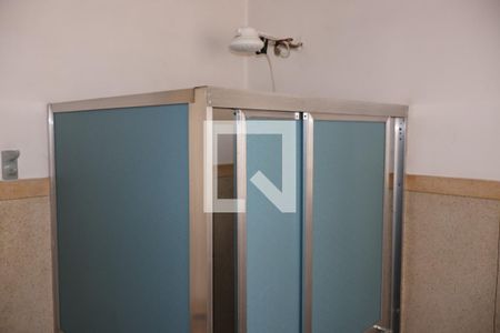 Casa à venda com 320m², 3 quartos e 6 vagasBanheiro