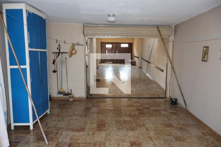 Casa à venda com 320m², 3 quartos e 6 vagasGaragem