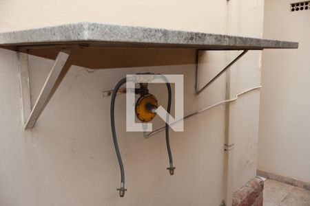 Casa à venda com 320m², 3 quartos e 6 vagasGás