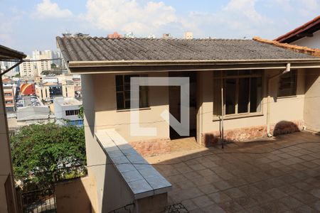 Casa à venda com 320m², 3 quartos e 6 vagasQuintal