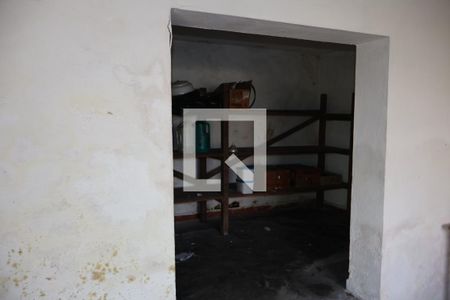 Casa à venda com 320m², 3 quartos e 6 vagasEstoque 