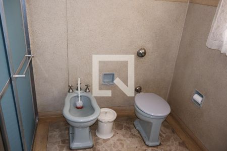 Casa à venda com 320m², 3 quartos e 6 vagasBanheiro