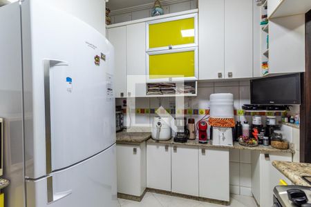 Casa à venda com 257m², 5 quartos e 4 vagasCozinha