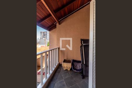 Casa à venda com 257m², 5 quartos e 4 vagasSuíte - Varanda