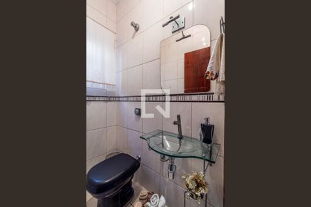 Casa à venda com 257m², 5 quartos e 4 vagasLavabo