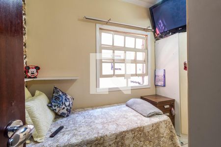 Casa à venda com 257m², 5 quartos e 4 vagasQuarto 2