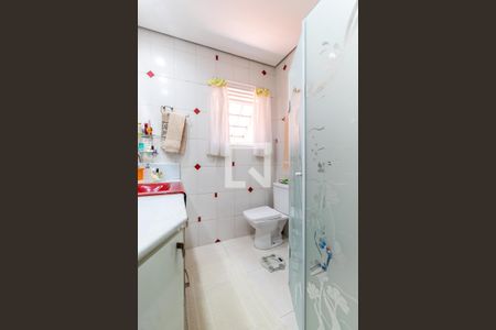 Casa à venda com 257m², 5 quartos e 4 vagasSuíte - Banheiro