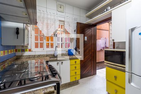 Casa à venda com 257m², 5 quartos e 4 vagasCozinha