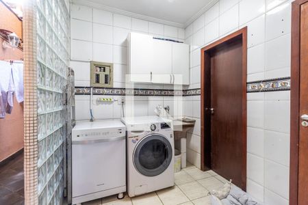 Casa à venda com 257m², 5 quartos e 4 vagasÁrea de Serviço