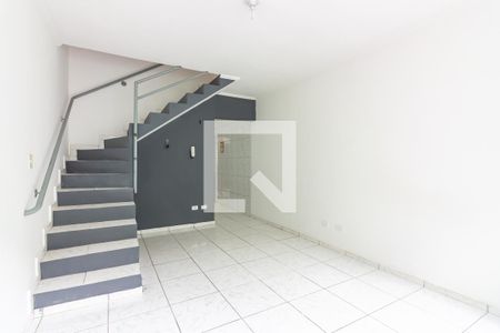 Sala  de casa à venda com 2 quartos, 122m² em Santa Maria, Osasco