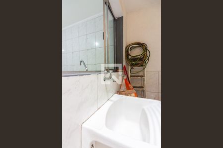 Casa à venda com 122m², 2 quartos e 1 vagaÁrea de Serviço 