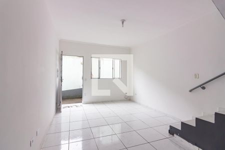 Sala  de casa à venda com 2 quartos, 122m² em Santa Maria, Osasco