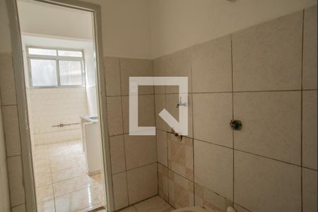 Banheiro de kitnet/studio para alugar com 1 quarto, 34m² em Consolação, São Paulo