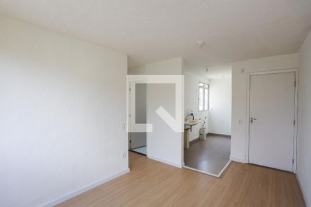 Sala  de apartamento para alugar com 2 quartos, 39m² em Jardim Petrópolis, Cotia