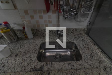 Apartamento à venda com 50m², 2 quartos e 1 vagaCozinha - Torneira