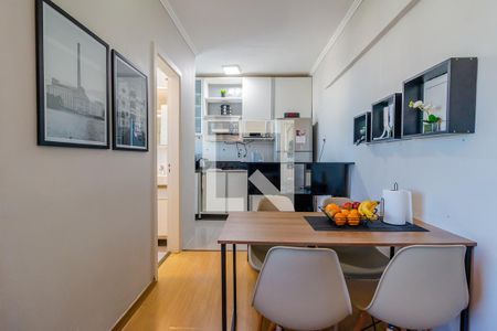 Apartamento à venda com 30m², 1 quarto e sem vaga Apartamento à venda com 30m², 1 quarto e sem vagaSala