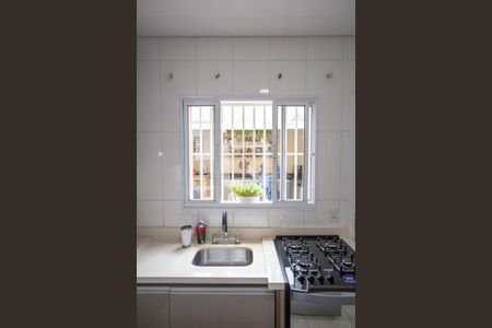 Casa à venda com 134m², 3 quartos e 4 vagas Casa à venda com 134m², 3 quartos e 4 vagasCozinha