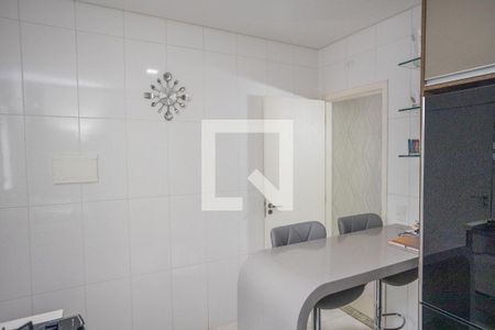 Casa à venda com 134m², 3 quartos e 4 vagas Casa à venda com 134m², 3 quartos e 4 vagasCozinha