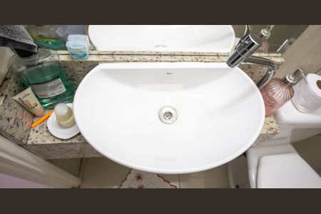 Lavabo de casa à venda com 3 quartos, 134m² em Taboão, Diadema
