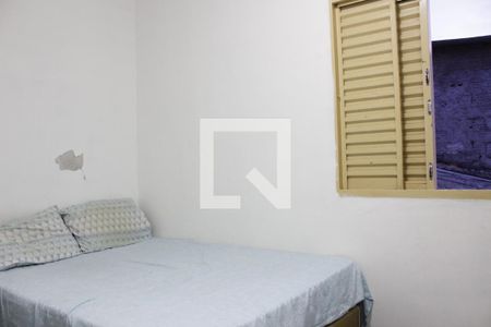 Casa 1 - Quarto 2 de casa à venda com 6 quartos, 300m² em Vila Industrial, Campinas