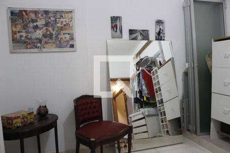Casa à venda com 300m², 6 quartos e sem vagaCasa 2- Quarto 1