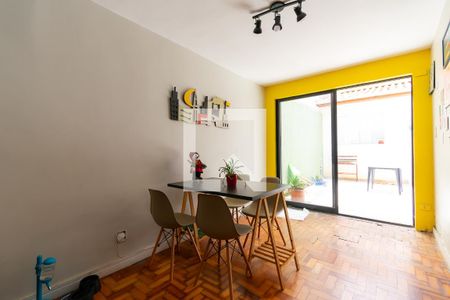 Sala de casa à venda com 3 quartos, 180m² em Planalto Paulista, São Paulo
