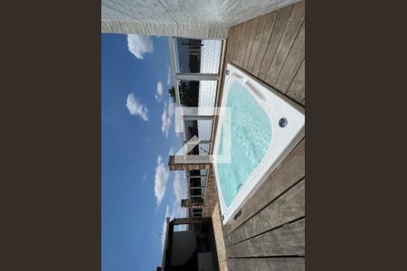 Casa à venda com 215m², 3 quartos e 2 vagasÁrea comum