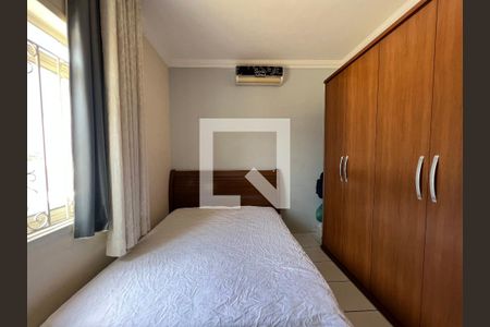 Casa à venda com 215m², 3 quartos e 2 vagasQuarto 2