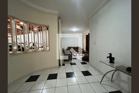Sala de casa à venda com 3 quartos, 215m² em Colonial, Contagem