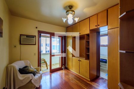 Quarto 1 de apartamento à venda com 3 quartos, 101m² em Santana, Porto Alegre